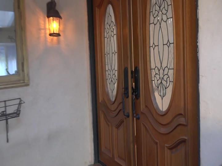 Busty Brokers With Bush