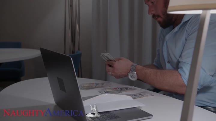 Tonight’s Girlfriend 137